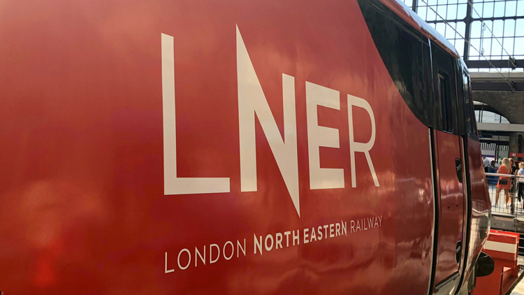 伦敦东北铁路公司商业形象设计，品牌重塑升级改造