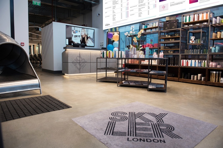 伦敦斯凯勒美发沙龙品牌设计和室内空间设计